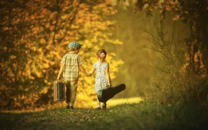 boy and girl friendship cute wallpaper 768x480