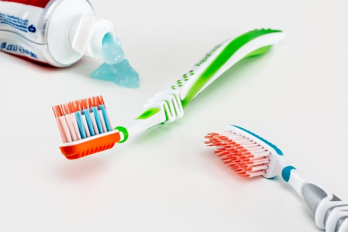 toothbrush 3191097 960 720