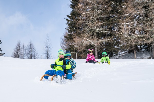 11 9184 web schneeschuhwanderung kids eschenhof gert perauer