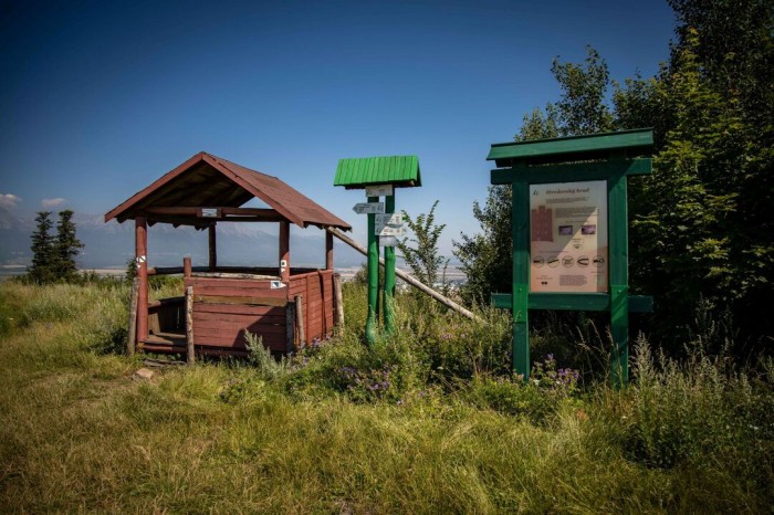 large 7. Popradsky hrad s archeologom Zazitkove soboty visitpoprad august 2021 . Zdroj Matej Vojtek archiv Mesto Poprad