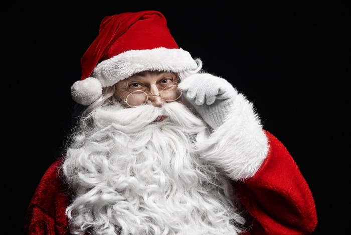 portrait cheerful santa claus with eyeglasses 1